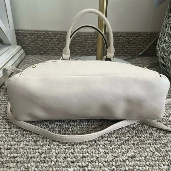 Juicy Couture Dome Satchel Bag - Picture 4 of 9